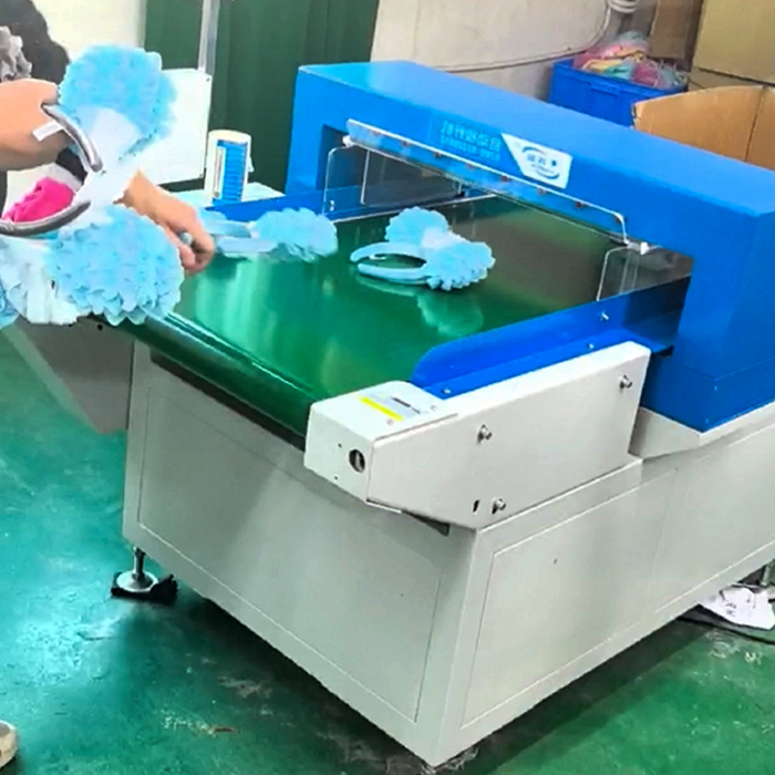 發(fā)箍生產(chǎn)無風(fēng)險(xiǎn)！全自動檢針機(jī)護(hù)航品質(zhì)