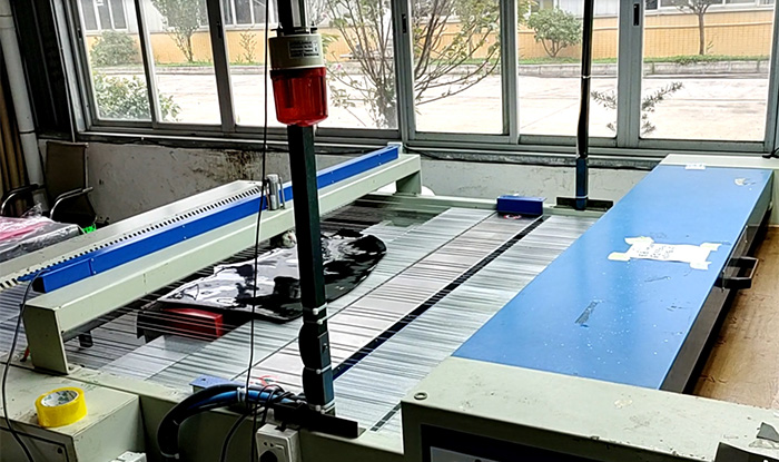 量革机加装 平台式检针器4.jpg